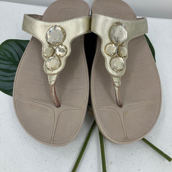 FitFlop Gold Beige Faux Jewels Lulu Toe-Post Lightweight Flip Flop Sandal Shoes - Picture 9 of 11